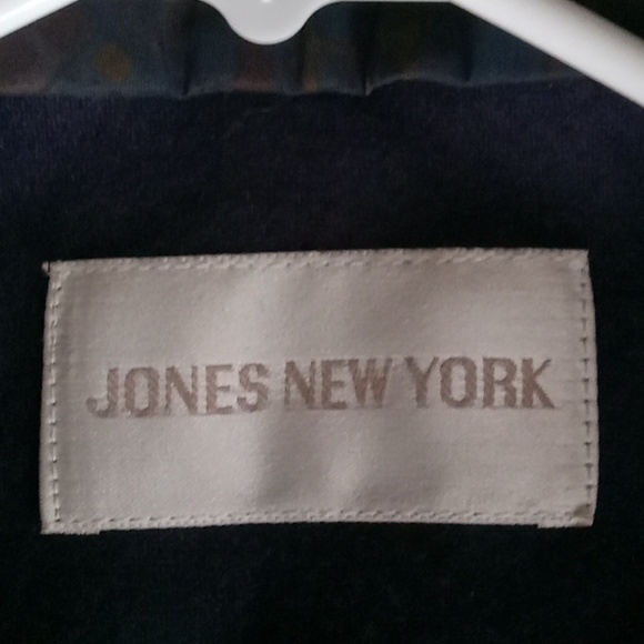 Patterned Trench Coat - Picture 5 of 10